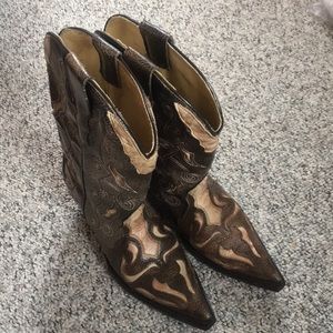Corral Hand crafted cowboy boots
